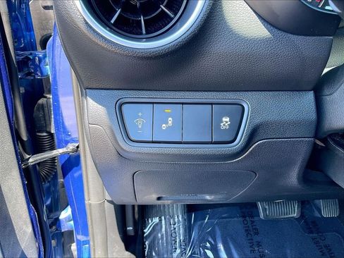Used 2024 Kia Forte LXS w/ LXS Technology Package FWD image 25
