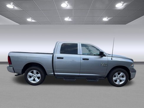 Used 2020 RAM 1500 Tradesman w/ Tradesman SXT Package RWD image 6