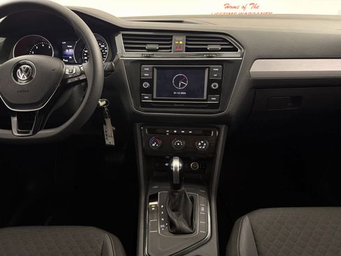 Used 2021 Volkswagen Tiguan S image 20