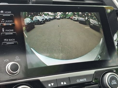 Used 2020 Honda Civic EX image 18