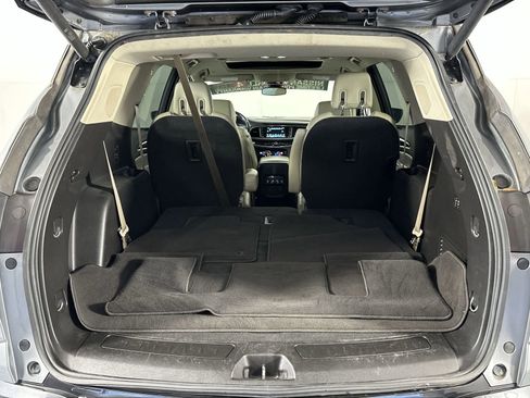 Used 2018 Buick Enclave Premium w/ Experience Buick Package AWD/4WD image 25