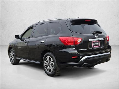 Used 2017 Nissan Pathfinder SL FWD image 8