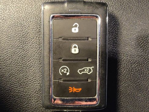Used 2022 Jeep Grand Cherokee Limited 4xe AWD/4WD image 32