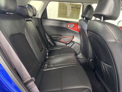 Used 2023 Kia Soul GT-Line image 26