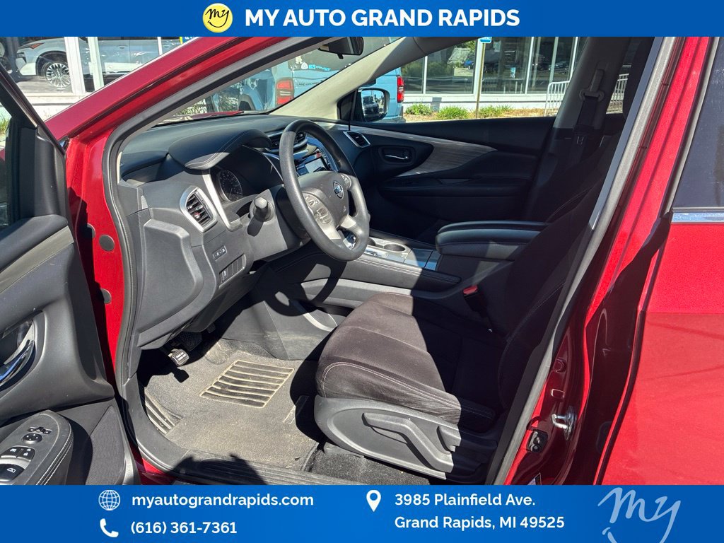 Used 2017 Nissan Murano S AWD/4WD image 6
