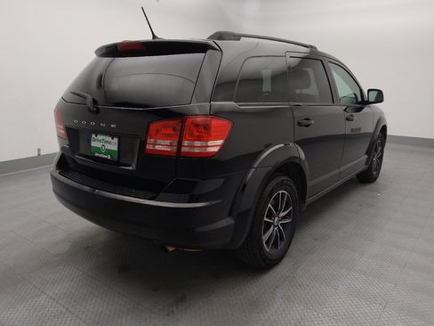 Used 2018 Dodge Journey SE w/ Popular Equipment Group FWD image 9