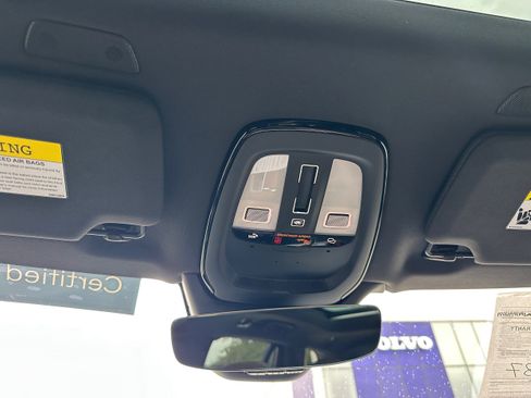 Certified 2023 Volvo XC90 B6 Core w/ Climate Package image 22