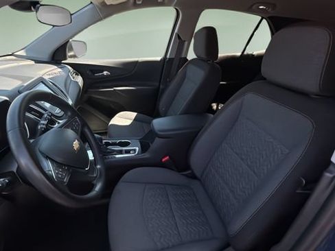 Used 2024 Chevrolet Equinox LT FWD image 17