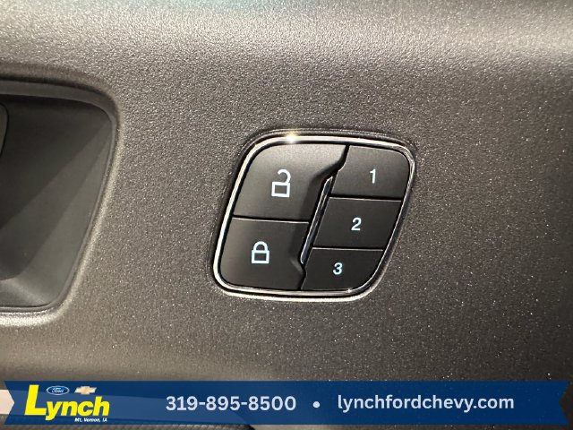 New 2026 Ford Bronco Sport Outer Banks w/ Outer Banks Tech Package+ AWD/4WD image 9
