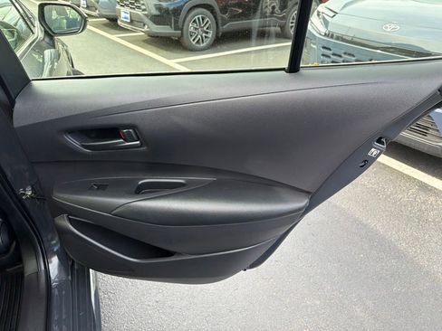 Used 2023 Toyota Corolla LE FWD image 11