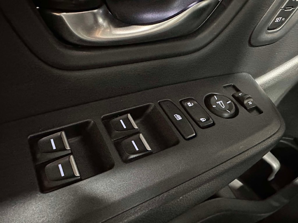 Used 2024 Honda Pilot Touring image 32
