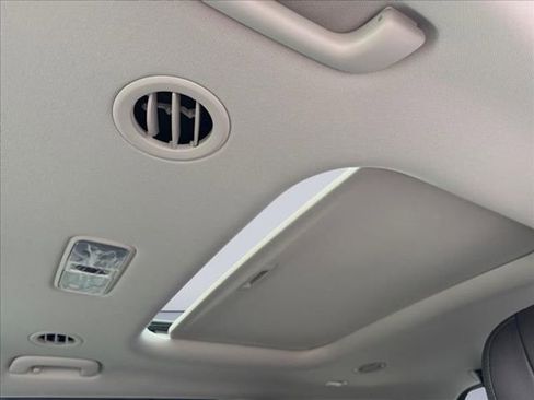 New 2026 Kia Carnival SX Prestige image 14