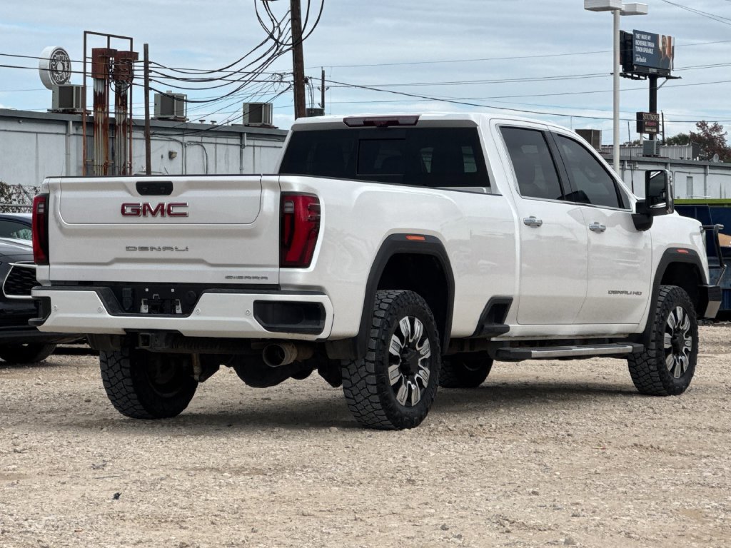Used 2024 GMC Sierra 3500 Denali w/ Technology Package AWD/4WD image 6