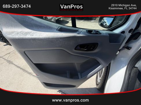 Used 2015 Ford Transit 250 130 Medium Roof RWD image 8