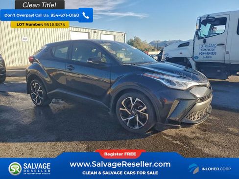 Used 2021 Toyota C-HR image 5