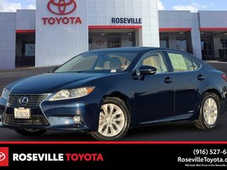 Used 2014 Lexus ES 300h video 1