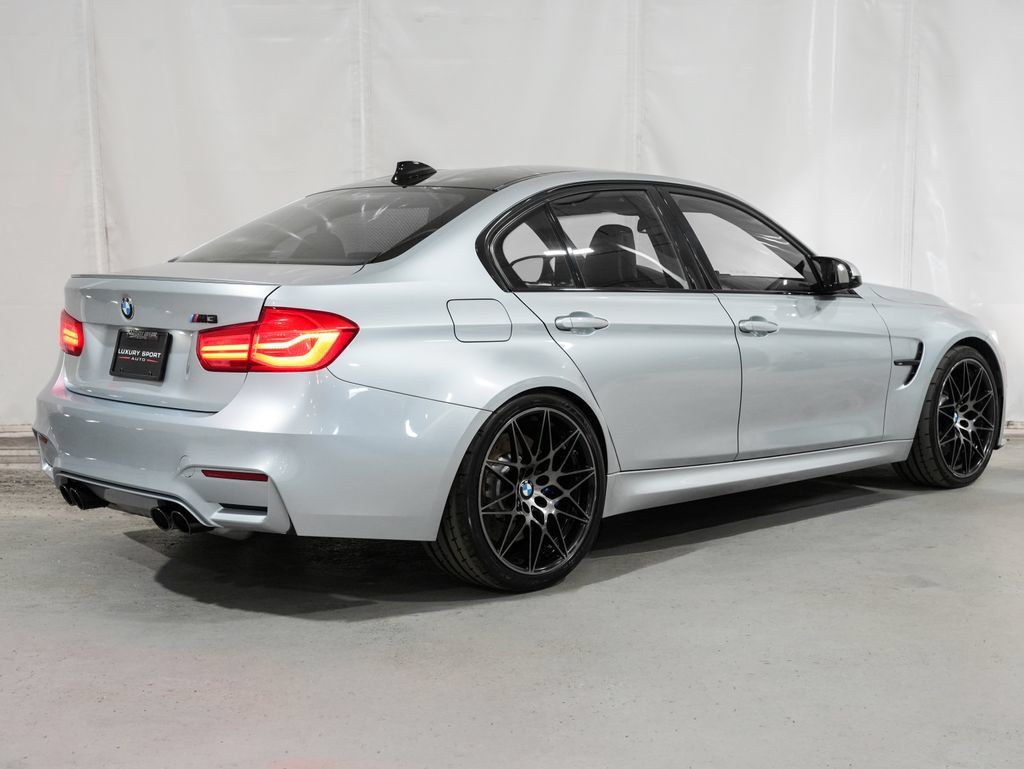 Used 2017 BMW M3 RWD image 6