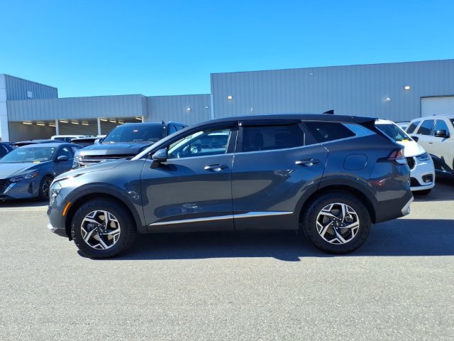 Used 2023 Kia Sportage LX AWD/4WD image 8