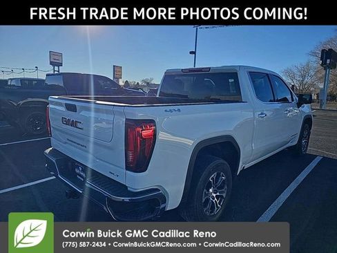 Used 2024 GMC Sierra 1500 SLT image 3
