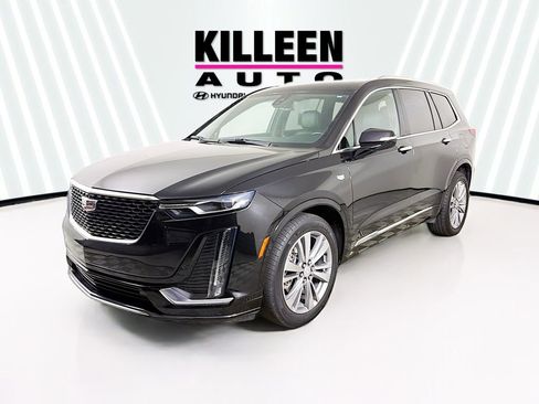 Used 2023 Cadillac XT6 Premium Luxury image 3
