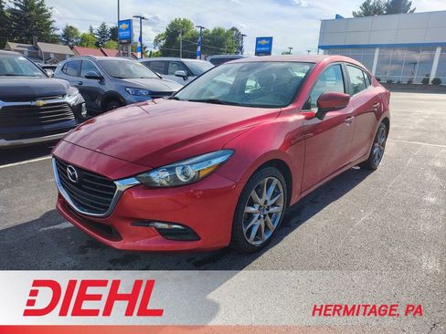 Used 2018 MAZDA MAZDA3 Touring FWD image 1