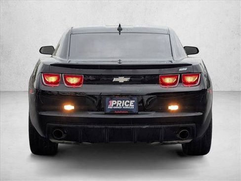 Used 2013 Chevrolet Camaro SS image 7