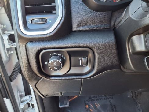 Used 2024 RAM 2500 Big Horn image 13