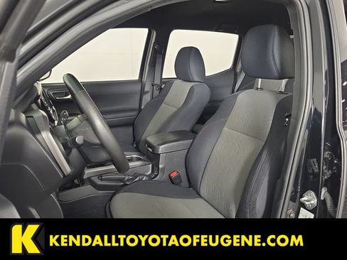 Used 2021 Toyota Tacoma TRD Off-Road AWD/4WD image 26