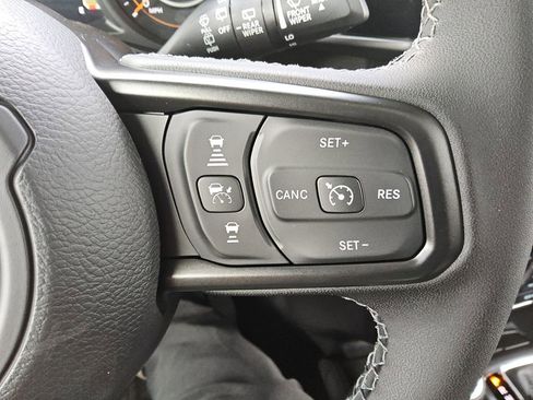 New 2026 Jeep Wrangler Unlimited Rubicon w/ Steel Bumper Group image 26