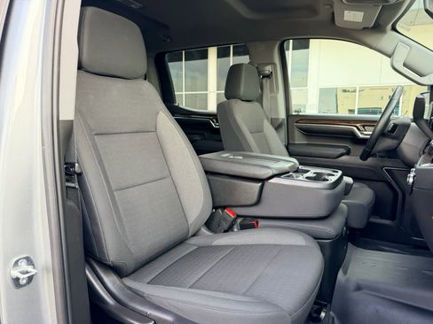 Used 2024 GMC Sierra 1500 Elevation w/ LPO, Elevation Black Package image 23