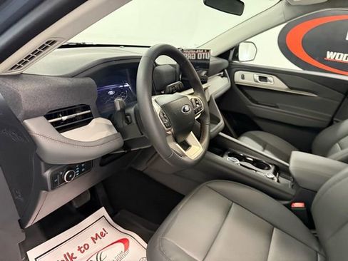 New 2026 Ford Explorer Active image 14