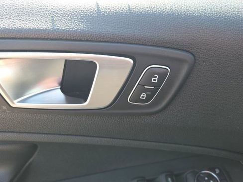 Used 2020 Ford EcoSport Titanium w/ Interior Protection Package image 21