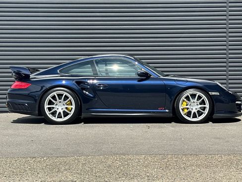 Used 2008 Porsche 911 GT2 image 9