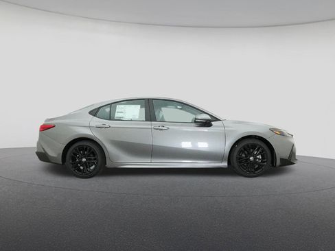 New 2026 Toyota Camry SE image 27