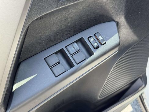 Used 2018 Toyota RAV4 XLE w/ Plus Extra Value Package AWD/4WD image 28