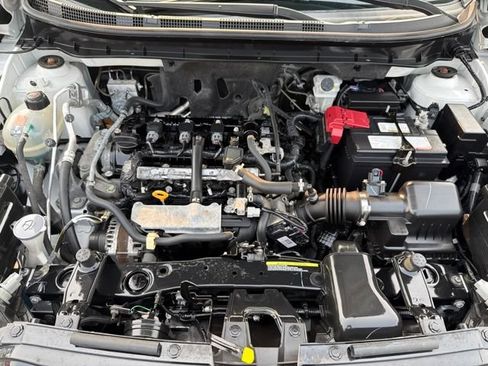 Used 2024 Nissan Kicks SV FWD image 32