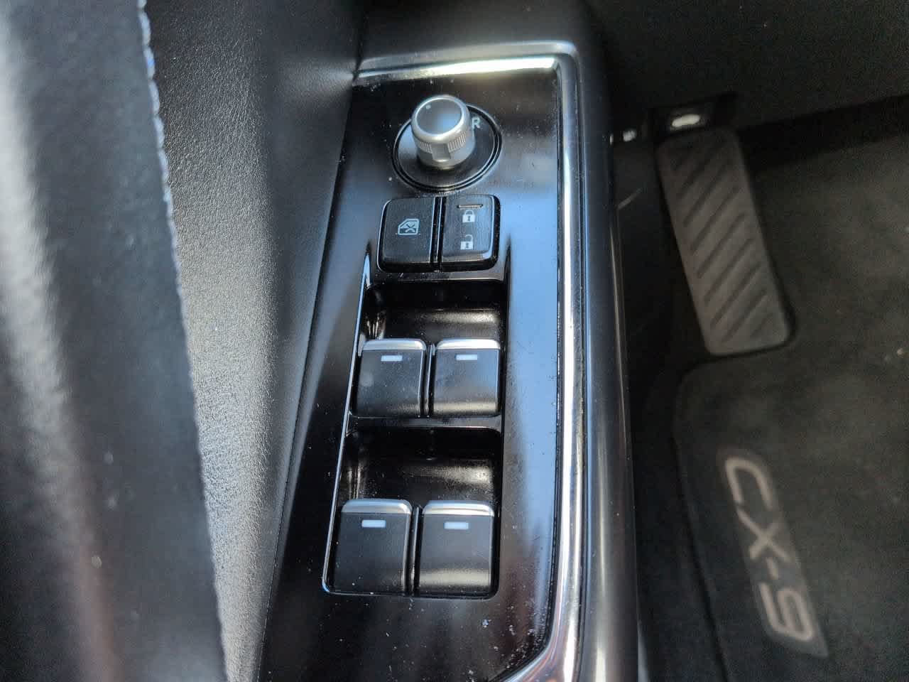 Used 2016 MAZDA CX-9 Touring FWD image 23