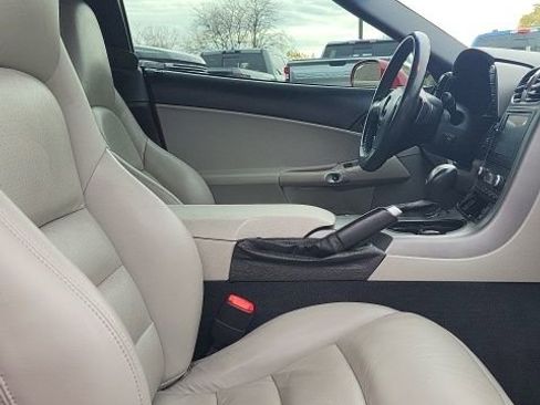 Used 2007 Chevrolet Corvette Convertible w/ Preferred Equipment Group image 11