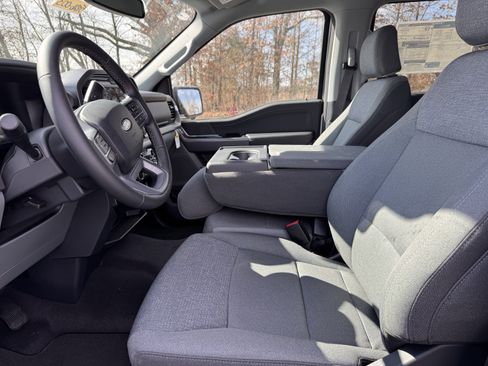 New 2026 Ford F150 XLT w/ Equipment Group 302A MID image 10