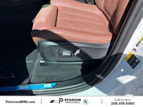 New 2026 BMW X5 xDrive50e w/ Premium Package AWD/4WD image 25