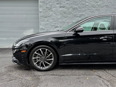 Used 2020 Hyundai Sonata Limited image 11