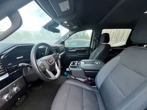 Used 2024 GMC Sierra 1500 Elevation w/ Max Trailering Package image 6