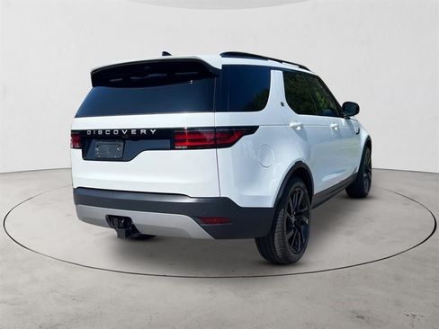 New 2025 Land Rover Discovery S AWD/4WD image 5