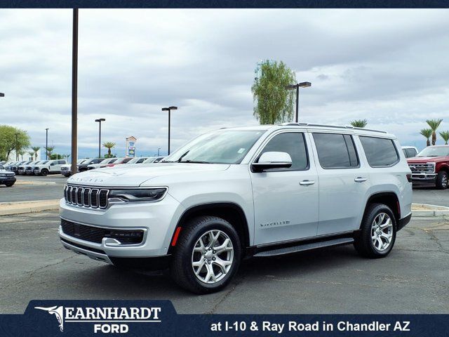 Used 2022 Jeep Wagoneer Series II AWD/4WD image 1