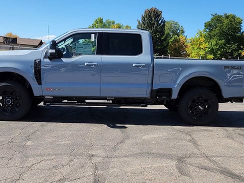 New 2026 Ford F250 Lariat w/ Black Appearance Package image 4