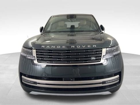 New 2026 Land Rover Range Rover Long Wheelbase SE image 2