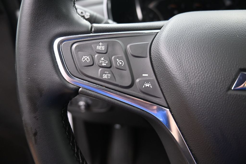 Used 2024 Chevrolet Equinox LT AWD/4WD image 19