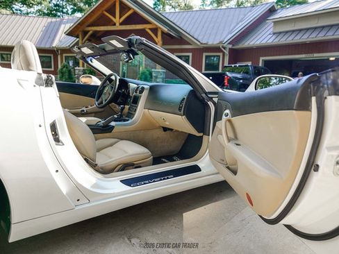Used 2005 Chevrolet Corvette Convertible w/ Preferred Equipment Group RWD image 27
