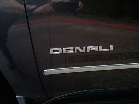 Used 2016 GMC Yukon Denali w/ Open Road Package image 14