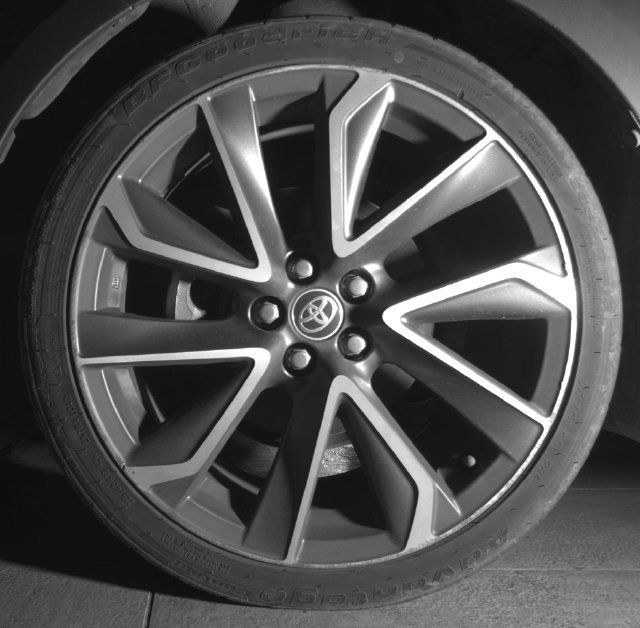 Used 2021 Toyota Corolla SE FWD image 9